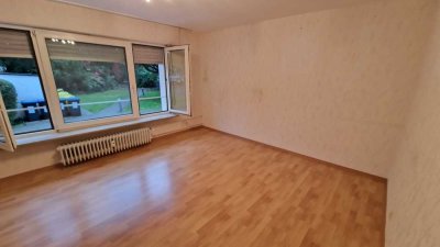 Schorndorf-Kernstadt: Zentral gelegene und toll geschnittene 3-Zim.-Wohnung im EG mit Gartenanteil