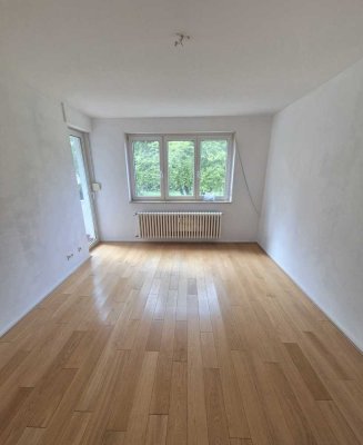 Charmante Singlewohnung mit separater Küche und Badewanne