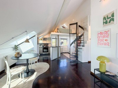 Dachgeschosswohnung mit Galerie und Loft-Flair inklusive Carport-Stellplatz