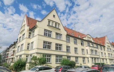 Einziehen und Wohlfühlen -DG Wohnung im Grünen-