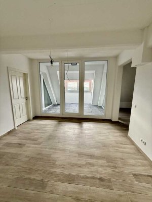 Tolle Dachgeschosswohnung mit Dachterrasse u. guter Aufteilung!