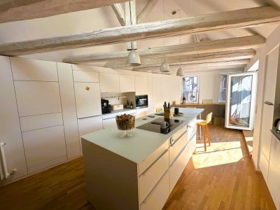 Einzigartige Kombination aus Loftfeeling und Altstadtflair - Ihre Premium Stadtwohnung mit Loggia!