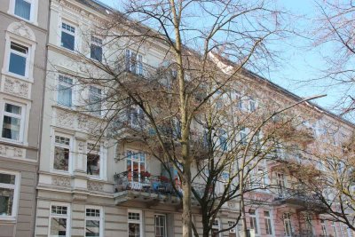 Eimsbüttel: kernsanierte Erdgeschosswohnung mit Garten