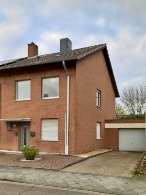 Großzügiges Einfamilienhaus mit sonnigem Garten in ruhiger Lage von Rheydt-West