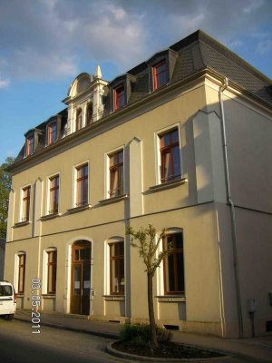 Stadtnahes Landleben: Sehr schöne 2 Raum Wohnung, nicht nur für Pendler sehr attraktiv!