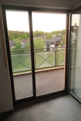 Luxus Studenten Wohnung mit viel Licht und Komfort an der UNI