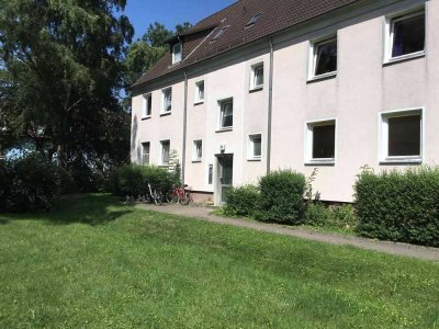 Neue Wohnung, neues Glück! Günstige 2-Zimmer-Wohnung mit Balkon