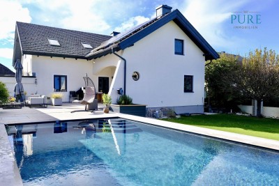 ATTRAKTIVES EINFAMILIENHAUS mit Pool &amp; modernster Heiztechnik in herrlicher Grünruhelage!