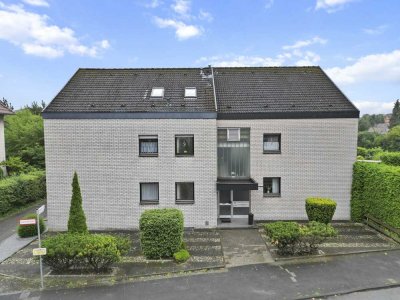 Kapitalanlage: 2 - Zimmer DG Wohnung in Paderborn mit Balkon & Garage