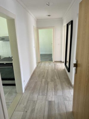 Charmante 4- Zimmer -Altbauwohnung
