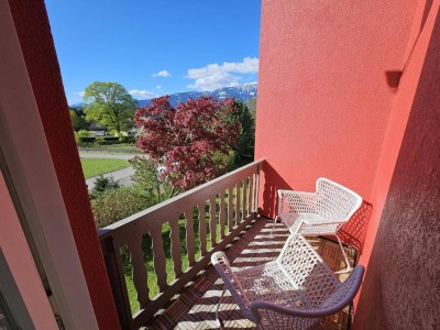 Großzügige, schöne Wohnung mit Panoramblick &amp; Seeblick