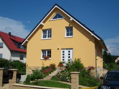 Modernes Stadthaus inkl. Grundstück