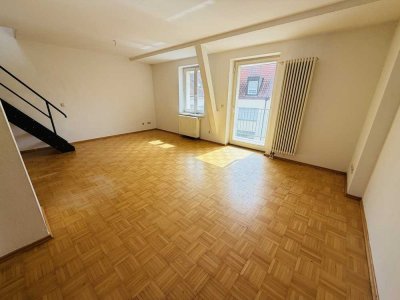 Gepflegte Maisonette-Wohnung mit Balkon