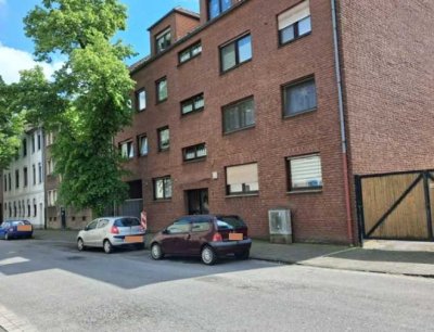 Terrassen-ETW mit Garage und einem riesigen Bonus-Freizeitgrundst. + Nebengeb. inkl.!