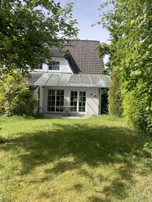 ***RESERVIERT*** Wohlfühloase für Ihre Familie. Doppelhaushälfte mit Garten zum Spielen und Erholen