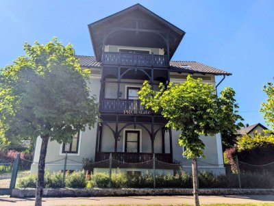Mehrfamilienhaus - 3 Wohneinheiten mit Garten &amp; Garage in Gmunden – WF 268m², 8 Zimmer!