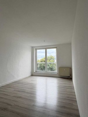 Helle 1-Zimmer Wohnung im 5. OG mit Aufzug in Magdeburg-Stadtfeld Ost