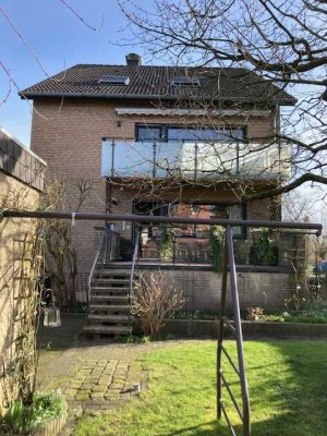 Schöne ruhige 3-Zimmer-Wohnung mit Balkon in Bielefeld