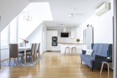 Stilvolle Maisonette mit Stadtblick und Garage in bester Lage