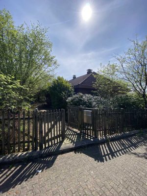 Gepflegter Bungalow in ruhiger Seitenstraße