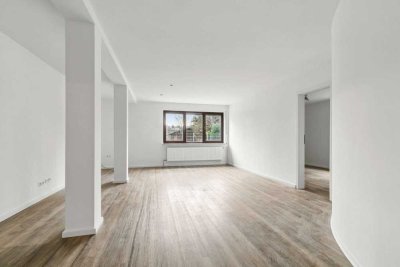 Top modernisierte Wohnung mit Zugang zu Garten, Stellplatz uvm.