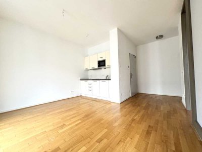 Tolle 2-Zimmer-Wohnung mit Einbauküche und Balkon