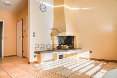 Helle 3,5-Zimmer-Wohnung mit Balkon und Garage in Velbert