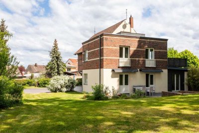 Mehrgenerationenwohnen-Anwesen mit großem Garten