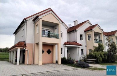 3-Zimmmerwohnung im EG mit Loggia