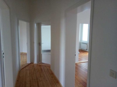 Schöne helle Vierzimmerwohnung, Innenstadt