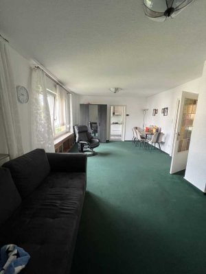 Geschmackvolle, modernisierte 3-Zimmer-Wohnung mit geh. Innenausstattung mit Balkon und EBK in Hagen