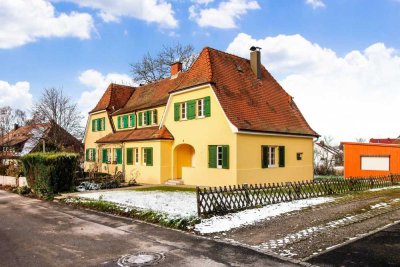 Bezaubernde Doppelhaushälfte mit liebevollen Details und Garage in Rottweil!