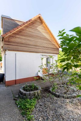Voll möbliertes Haus - 2,5-Zimmer mit EBK in Nürnberg Langwasser Südwest