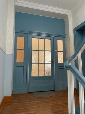 Stadtnahe, helle geräumige zwei Zimmer Wohnung in einem sehr gepflegten Altbau-MFH in Recklinghausen
