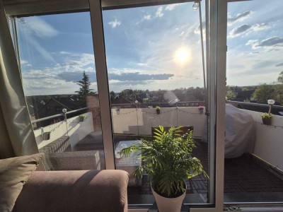 3-Zimmer Maisonette-Wohnung mit Südwest-Balkon im DG - Weitblick zentral Neu Wulmsdorf