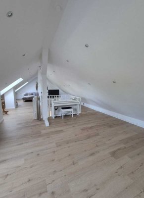 Maisonette Wohnung im Herzen von Witzhelden mit Garten und Pool