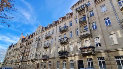Schöne 5-Raum-Maisonette-Whg. m. Balkon in kernsaniertem Denkmal in Dresden Johannstadt