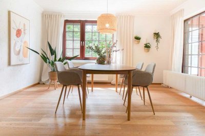 Zweifamilienhaus, riesig groß, sofort einziehen!