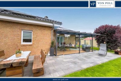Wohnkomfort auf gesamter Ebene - Haus mit besonderem Grundriss und wertvoller Außenanlage