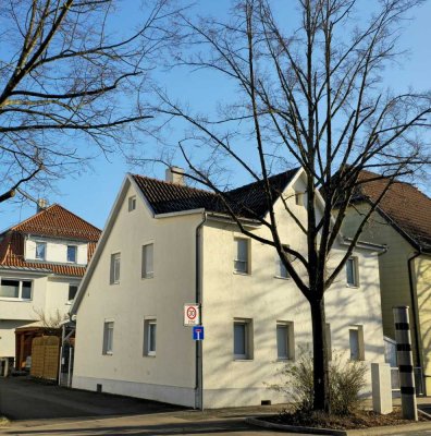 Schmuckstück in Holzheim - sehr einladendes, gemütliches Haus mit viel Platz für die ganze Familie