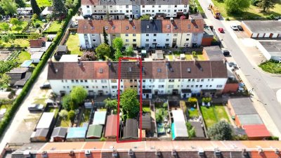 REIHENHAUS MIT GARTEN UND PARKPLATZ - HEIZUNG NEU