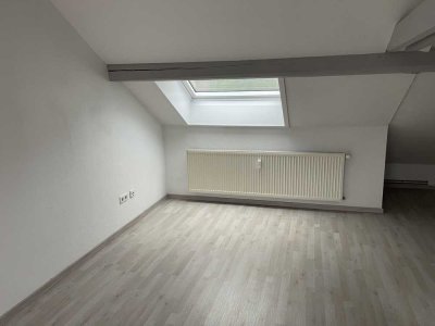 Geschmackvolle, modernisierte 1-Zimmer-DG-Wohnung in Kleve