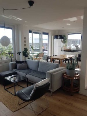 Zwischenmiete ab April-ca. Dezember 2-Zimmer Dachgeschosswohnung in Bremen-Altstadt