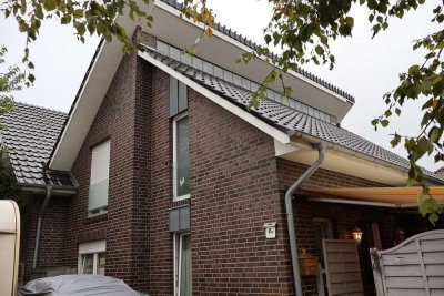 Moderne Doppelhaushälfte in Krusenbusch – Ideal für Familien oder Kapitalanleger