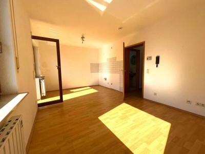 Helle Single- 1-Zimmer Eigentumswohnung