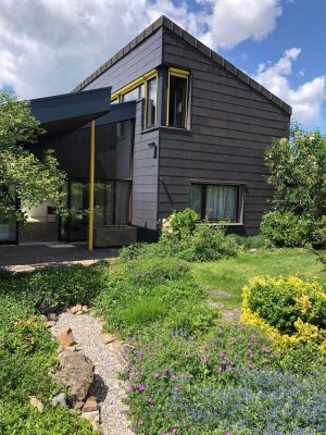 Exklusives Architektenhaus mit Traumblick über das Enztal