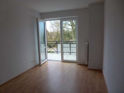 Hmb.-Sasel    2 -Zimmer-Komfortwohnung  mit Fahrstuhl  kleiner WEG-Anlage