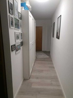 2 Zimmer Wohnung mit Balkon in Leverkusen-Opladen