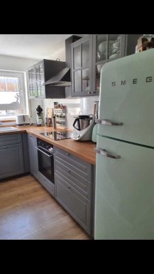 Helle 2 Zimmer-Wohnung mit EBK und Terrasse