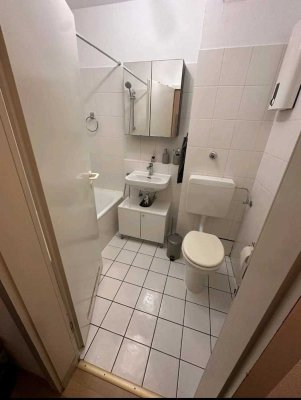 Helle 2-Zimmer Wohnung im Erdgeschoss in Aachen (Burtscheider Kurgarten)